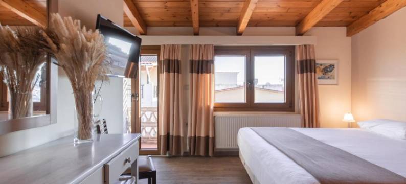 宜艾酒店(Yria Hotel)图片