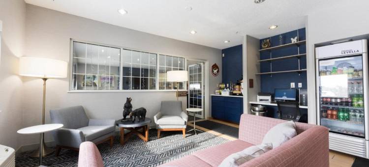 德卢斯美吟温德姆酒店(AmericInn by Wyndham Duluth)图片