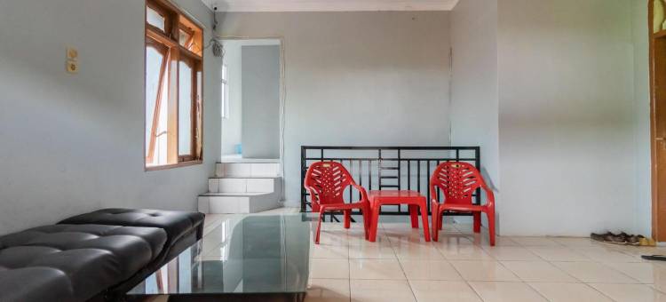 红色伙伴双人家庭住宿(Home Stay Kembar Syariah RedPartner)图片