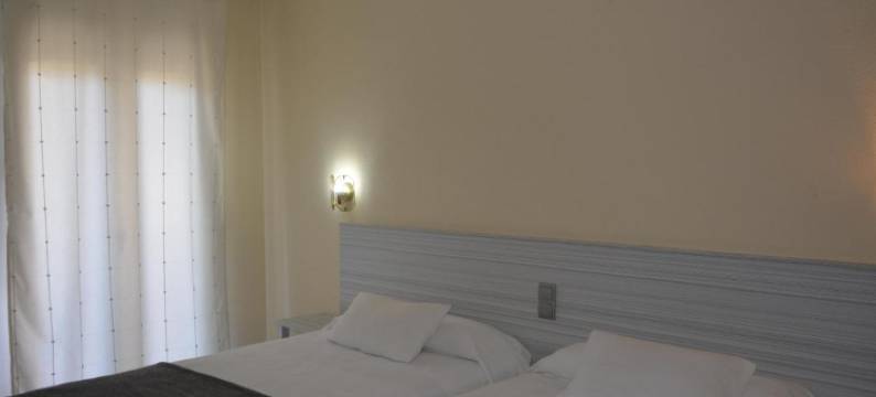 文塔德拉蓬塔酒店(Hotel Venta de la Punta)图片