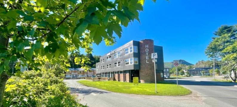 罗弗敦滨海酒店(Marina Hotel Lofoten)图片