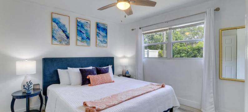 沿海萨拉索塔公寓：离海滩只有几分钟的路程！(Coastal Sarasota Condo Minutes to Beach!)图片