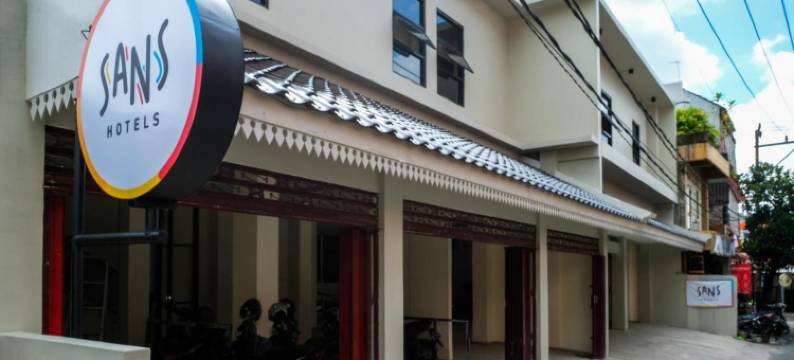 桑斯酒店贝斯卡兰马里奥博罗(Sans Hotel Beskalan Malioboro)图片