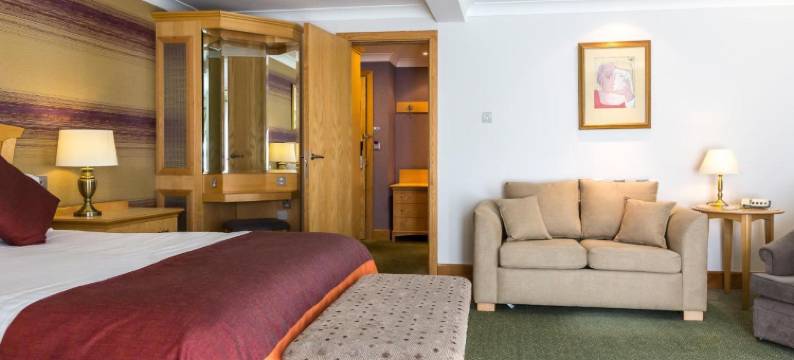 赫尔利顿湖酒店(Hellidon Lakes Hotel)图片