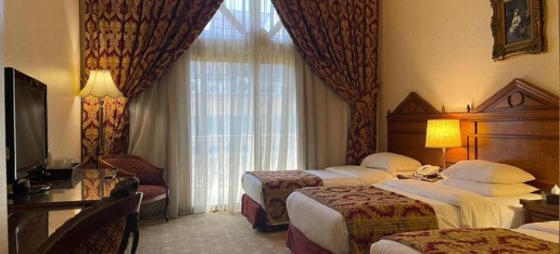 郁锦香哈姆拉酒店(Serenada Golden Palace Hotel)图片