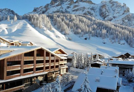 Hotel DiamantHotel Overview