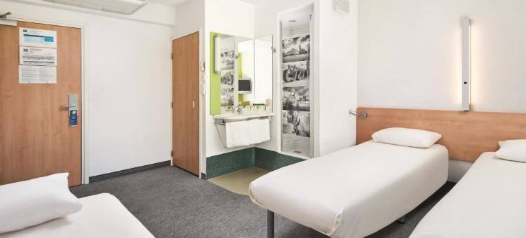 宜必思快捷弗罗茨瓦夫波卢涅酒店(Ibis Budget Wroclaw Poludnie)图片