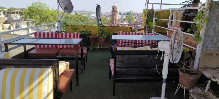 史瓦姆佩英旅馆(Shivam Guest House)图片