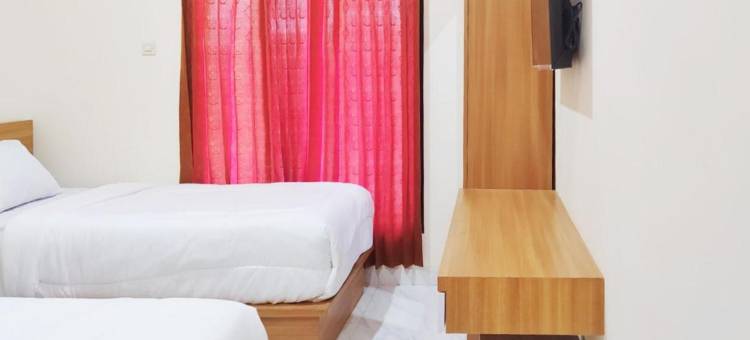 Zumo Home Tegal Mitra RedDoorz图片