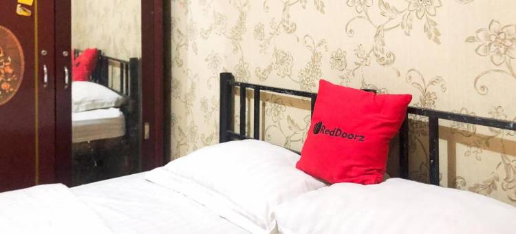 红门酒店-靠近西洛阿姆卡拉瓦奇医院(RedDoorz Near RS Siloam Karawaci)图片