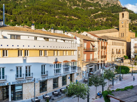 卡索尔拉城市酒店