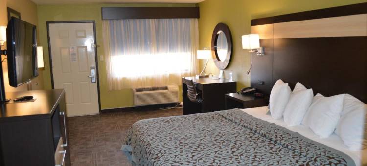 卡尔斯巴德温德姆戴斯酒店(Days Inn by Wyndham Carlsbad)图片
