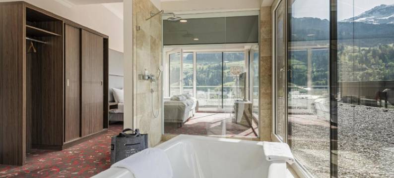 诺丽卡酒店温泉(Hotel Norica - Thermenhotels Gastein Mit Dem Bademantel Direkt in Die Therme)图片