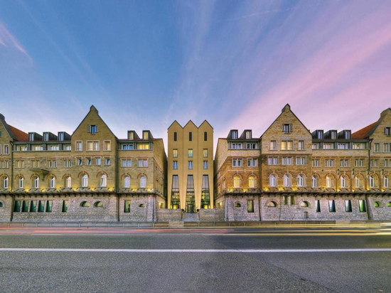 ARCOTEL 卡米诺酒店