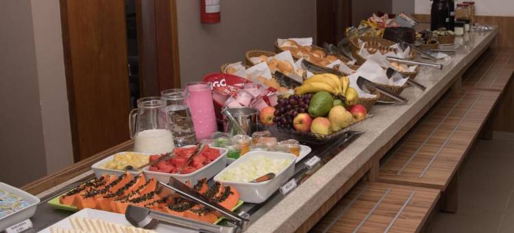 宜必思赦陶宁欧酒店(ibis Sertaozinho)图片