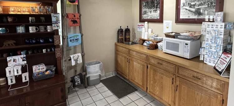 西布兰奇速8酒店(Super 8 by Wyndham West Branch)图片