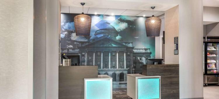 贝斯特韦斯特优质威尔克斯巴雷斯克兰顿优质机场酒店(Best Western Plus Wilkes Barre-Scranton Airport Hotel)图片