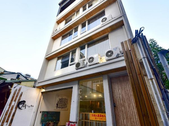 吃饱睡好民宿