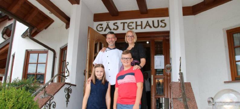 赫希酒店及餐厅(Hotel-Restaurant Hirsch)图片