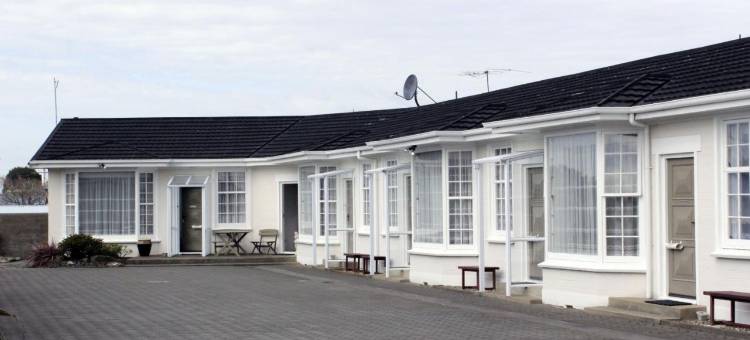 克罗尼尔汽车旅馆(Colonial Motel)图片