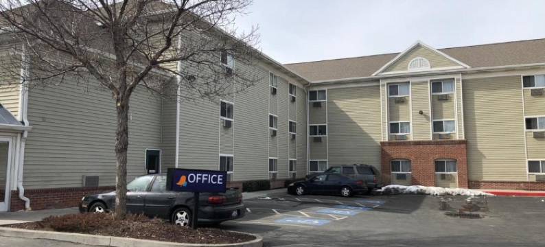 盐湖城UT - 米德维勒的InTown套房式长住酒店(InTown Suites Extended Stay Salt Lake City UT - Midvale)图片