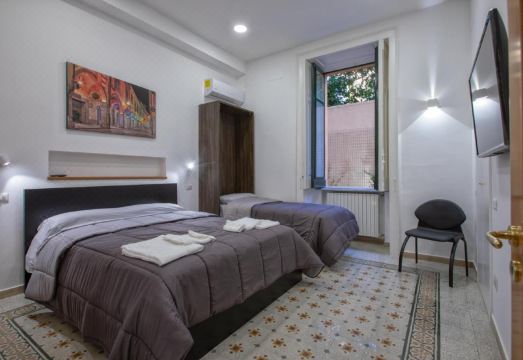 B&B d'Amico Hotel Overview