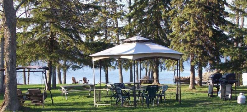 Edgewater汽车旅馆与露营地(Edgewater Motel and Campground)图片