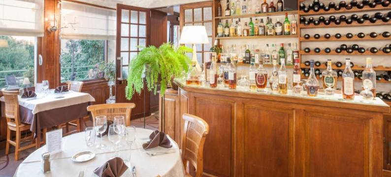 贝乌里瓦奇酒店(Hôtel Restaurant Beau-Rivage)图片