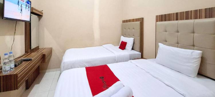 RedDoorz Syariah Near Exit Toll Pekalongan 2图片