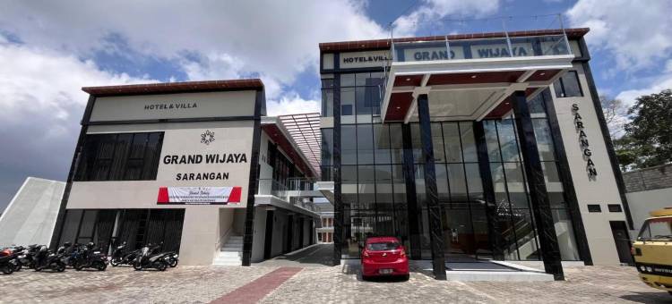 大维贾亚酒店和萨兰甘别墅(Grand Wijaya Hotel and Villa Sarangan)图片