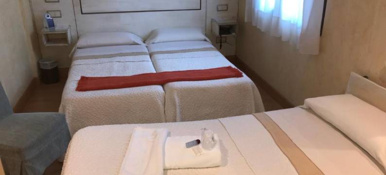 卡斯蒂略哈维尔酒店(Hotel Castillo de Javier)图片