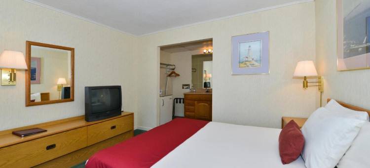 麦基诺城温德姆Travelodge酒店(Travelodge by Wyndham Mackinaw City)图片