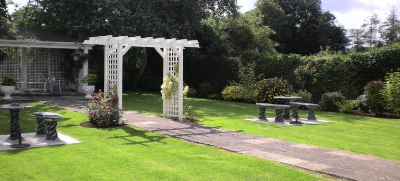 坦普尔莫尔阿姆斯酒店(Templemore Arms Hotel)图片