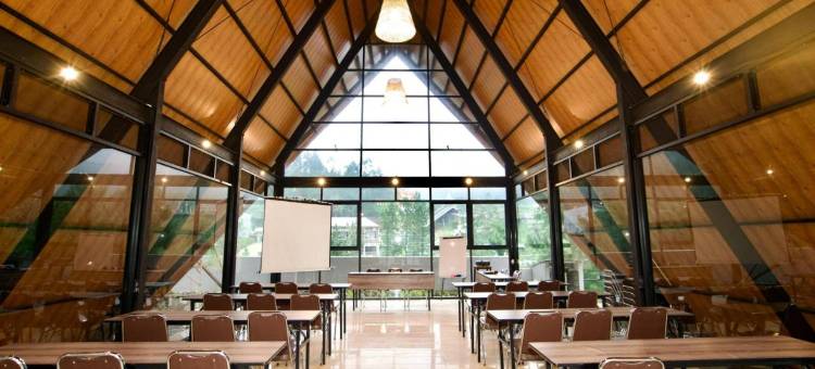 古奇塔加尔的古拉拉阿扎纳酒店及度假村(Gulala Azana Hotel & Resort Guci Tegal)图片