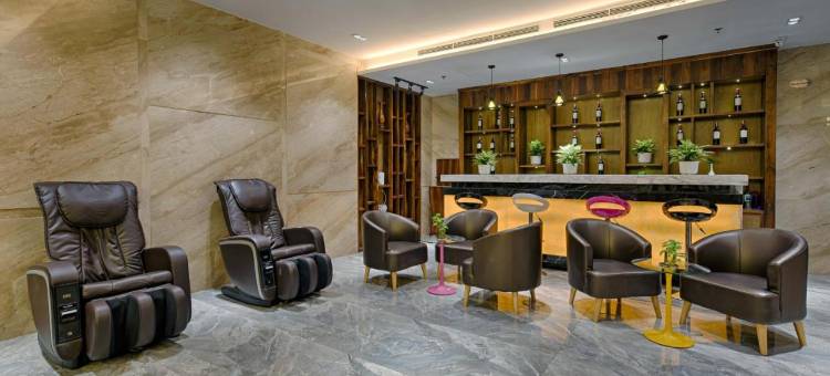 极乐奢华酒店(Bliss Luxury Hotel)图片