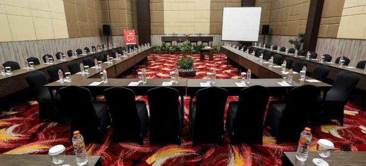 BiglandOtel Sentul - 套房和会议中心(BiglandOtel Sentul - Suites and Convention)图片