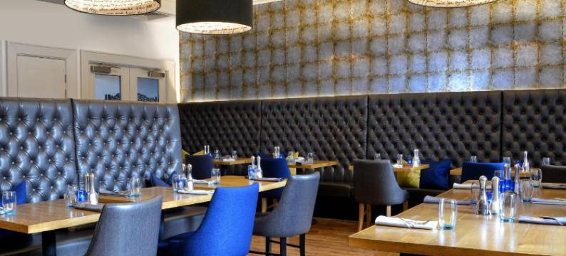 道格拉斯酒店(The Douglas Hotel)图片