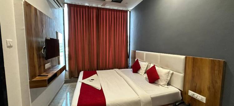 Hotel Dumas Near Airport图片