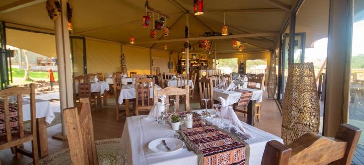 非洲萨法里曼雅拉悬崖山林小屋(Africa Safari Manyara Escarpment)图片
