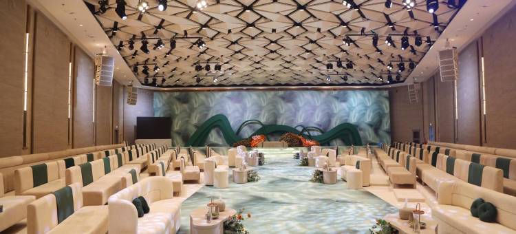 Ray Hotel by Cloud 7图片