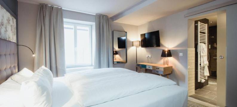 纽嘉特黄金特劳贝酒店(Hotel Goldene Traube - by Neugart)图片