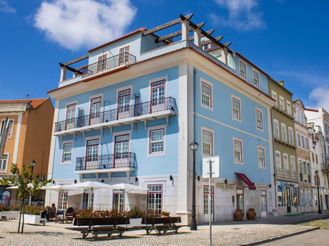 玛丽亚女士酒店