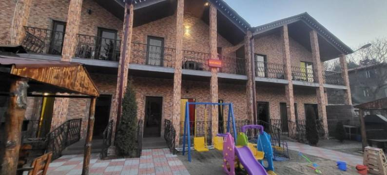 基红别墅迪利然(Gihon Royal Villas Dilijan)图片