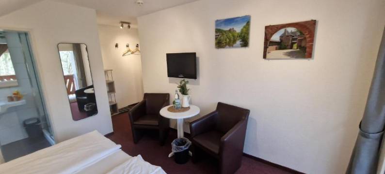 蒂芬巴赫潘森酒店(Pension Haus Diefenbach)图片