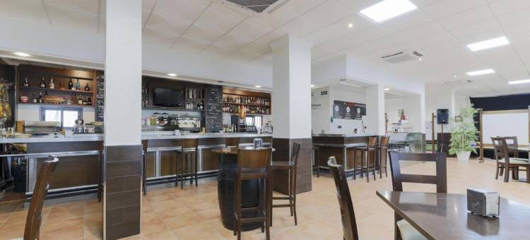 莫亚餐厅酒店(Hotel Restaurante Moya)图片
