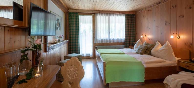 因特拉肯萨尔扎诺基本客房酒店(Salzano Basic Rooms Interlaken)图片