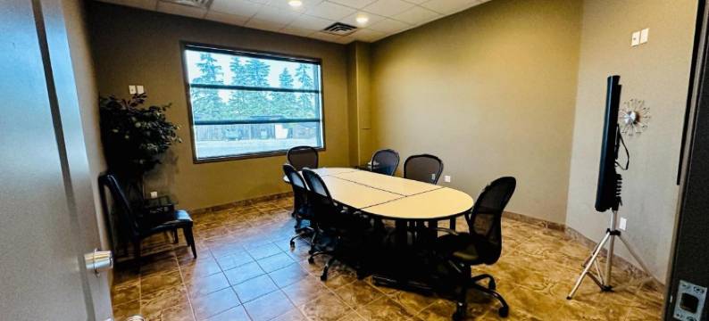 毕佛拉基汽车旅馆(Beaverlodge Motor Inn)图片