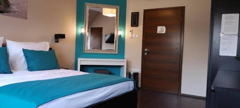 帕顿保龄球酒店(Parton Hotel & Bowling)图片