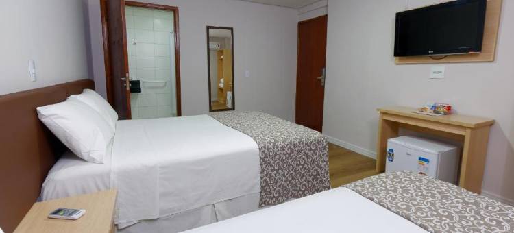 菲尼克斯良好度假屋酒店(Fênix Hotel BOM Retiro)图片