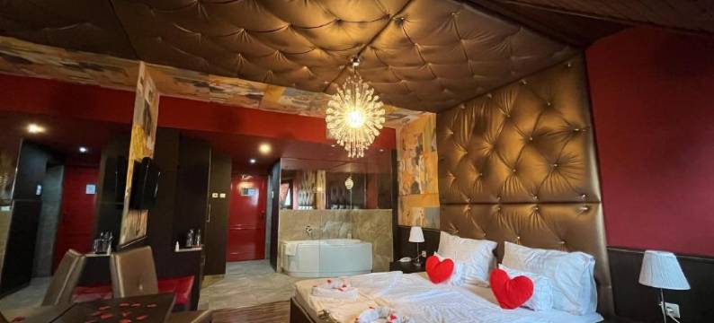 考尔文酒店公寓(Hotel Corvin)图片